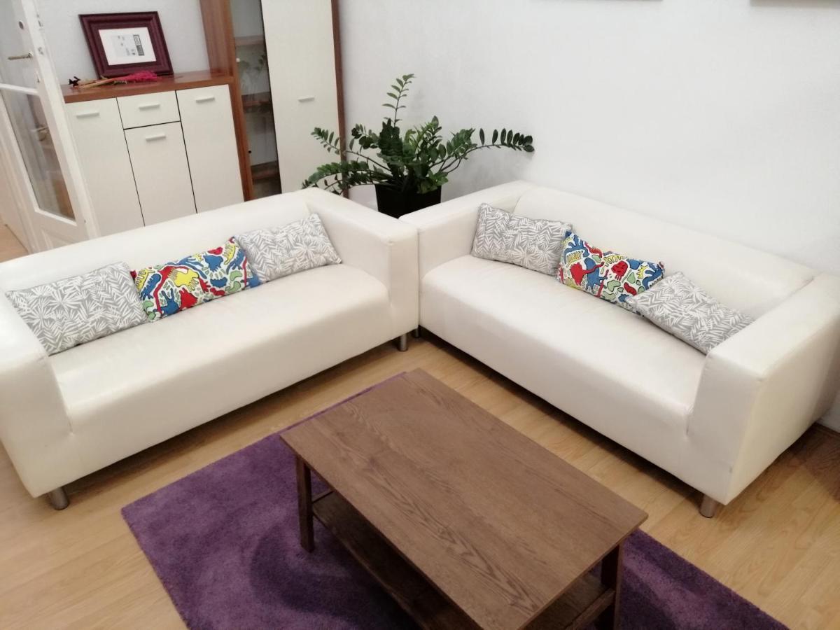 Filinhome Zmaj Jovina Suite Нови-Сад Экстерьер фото